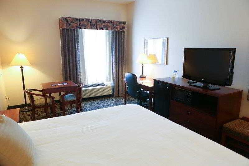 Country Inn & Suites By Radisson, Midway - Tallahassee West Экстерьер фото