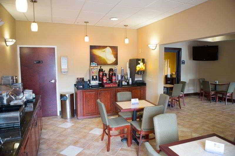 Country Inn & Suites By Radisson, Midway - Tallahassee West Экстерьер фото